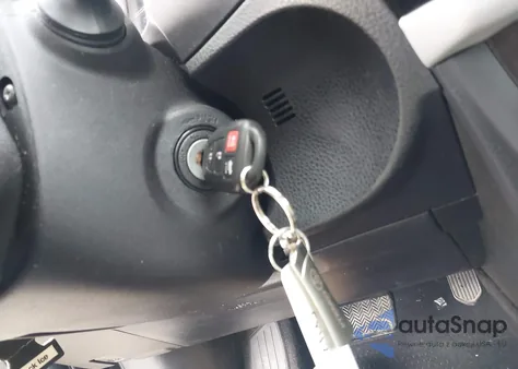 2016 Toyota Corolla Le из США, поврежденный, VIN 5YFBURHE8GP568935